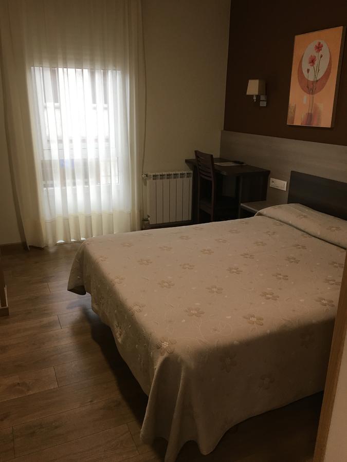Pension Begona Arzúa Buitenkant foto