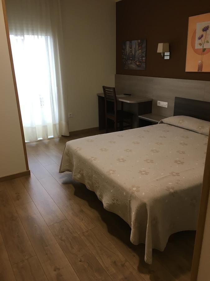 Pension Begona Arzúa Buitenkant foto